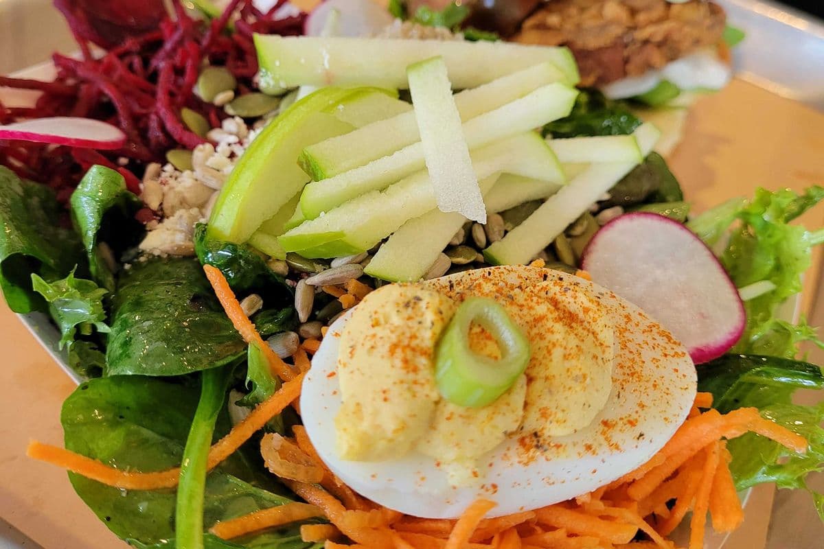 Large ''BHG'' (Butchie’s House Greens) Salad