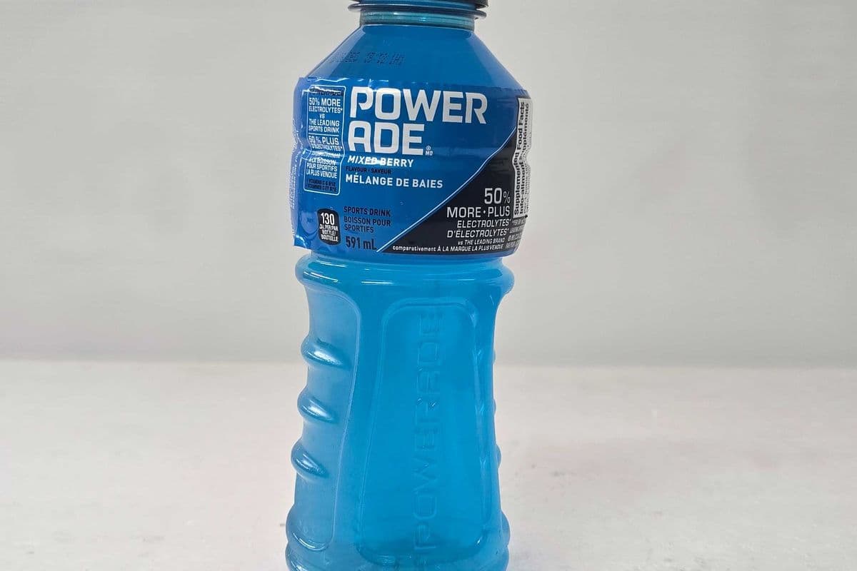 Power Ade Mixed Berry (591ml)