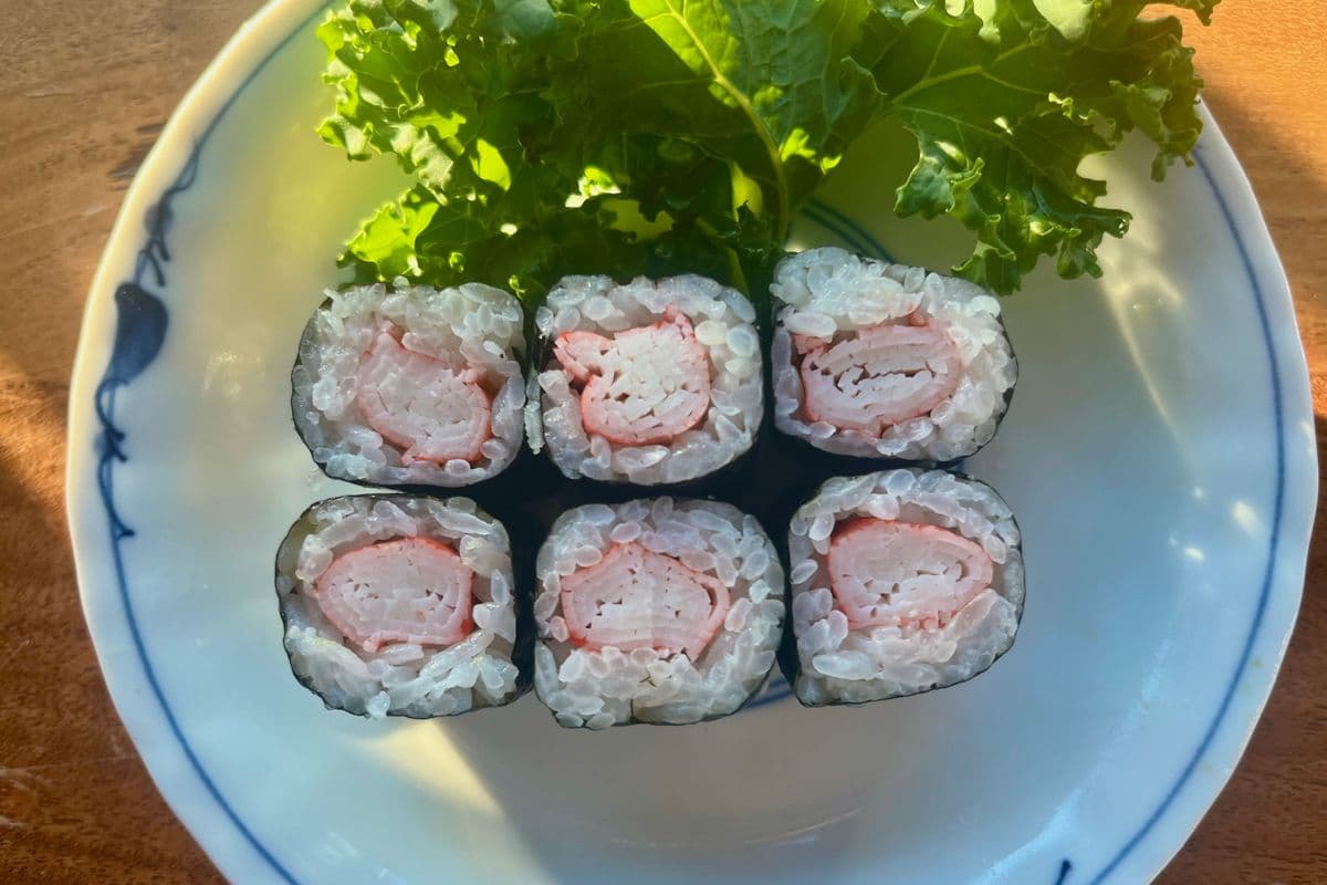 107A. Crab Meat Roll (6 pcs)