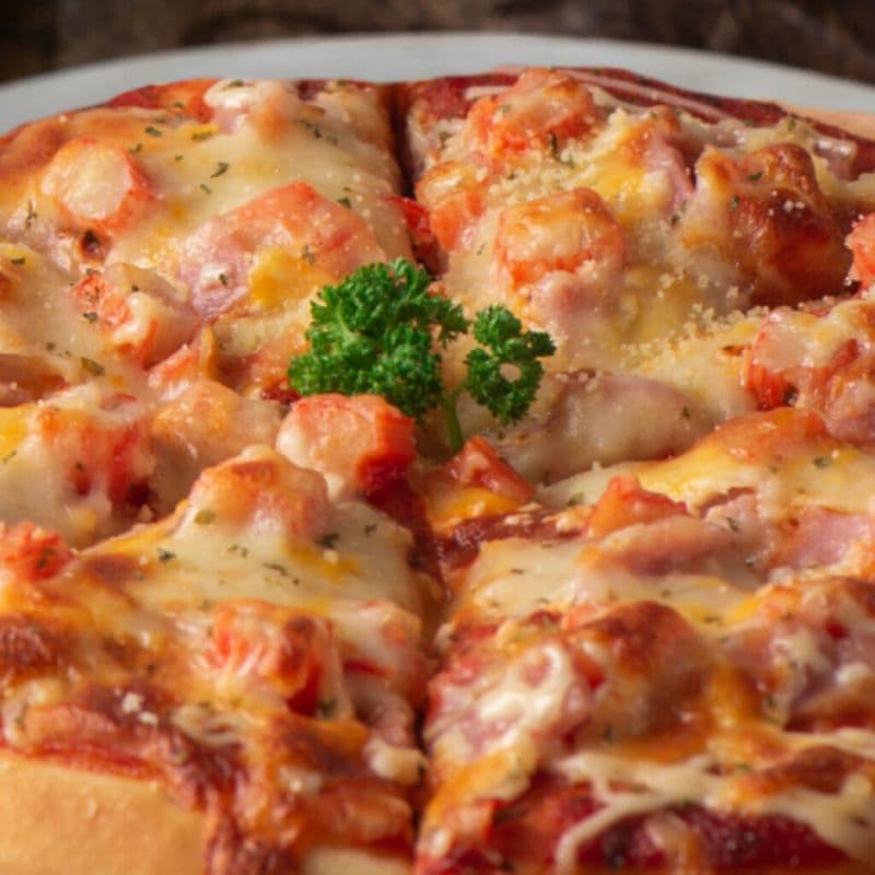 18" Pizza fruit de mer / 18" Seafood Pizza