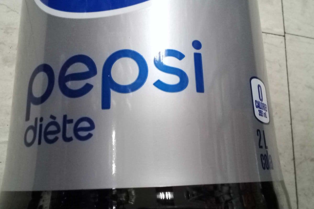 Diet Pepsi (2 L)