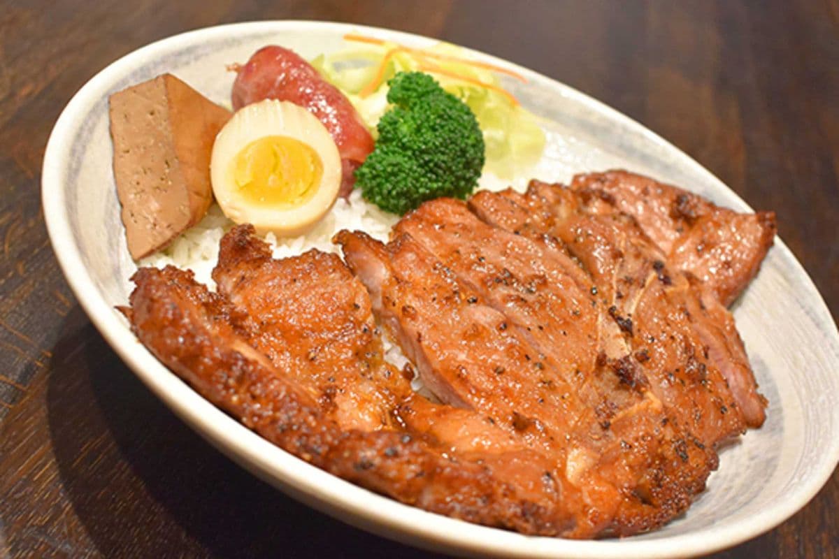 Fried Spareribs with Rice 台式排骨飯