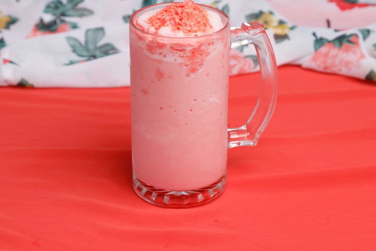 Strawberry Frappé