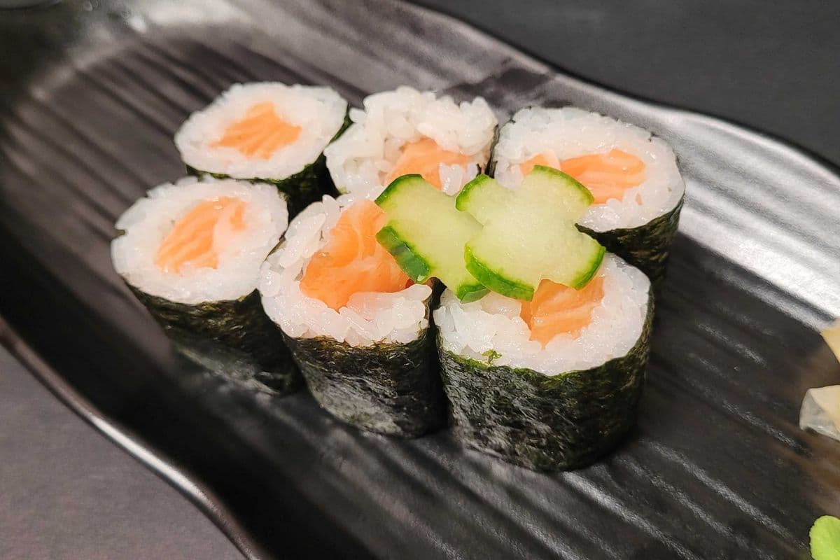 Salmon Roll