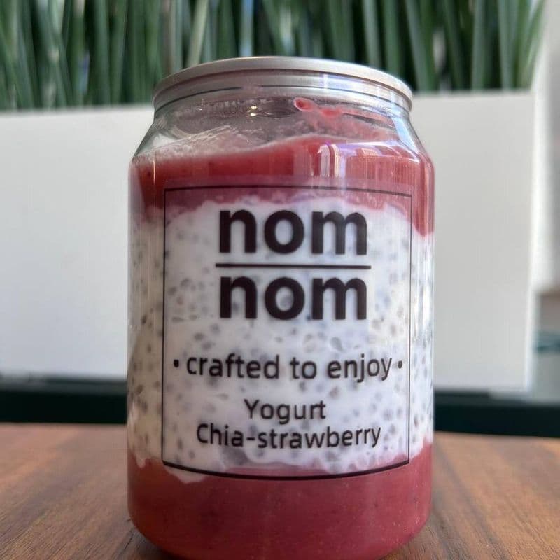Berries-Chia Yogurt Nom-Nom (frozen)