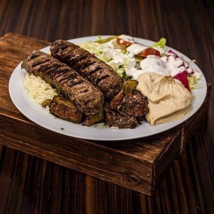 Plat de kafta kebab / Kafta Kebab Dish