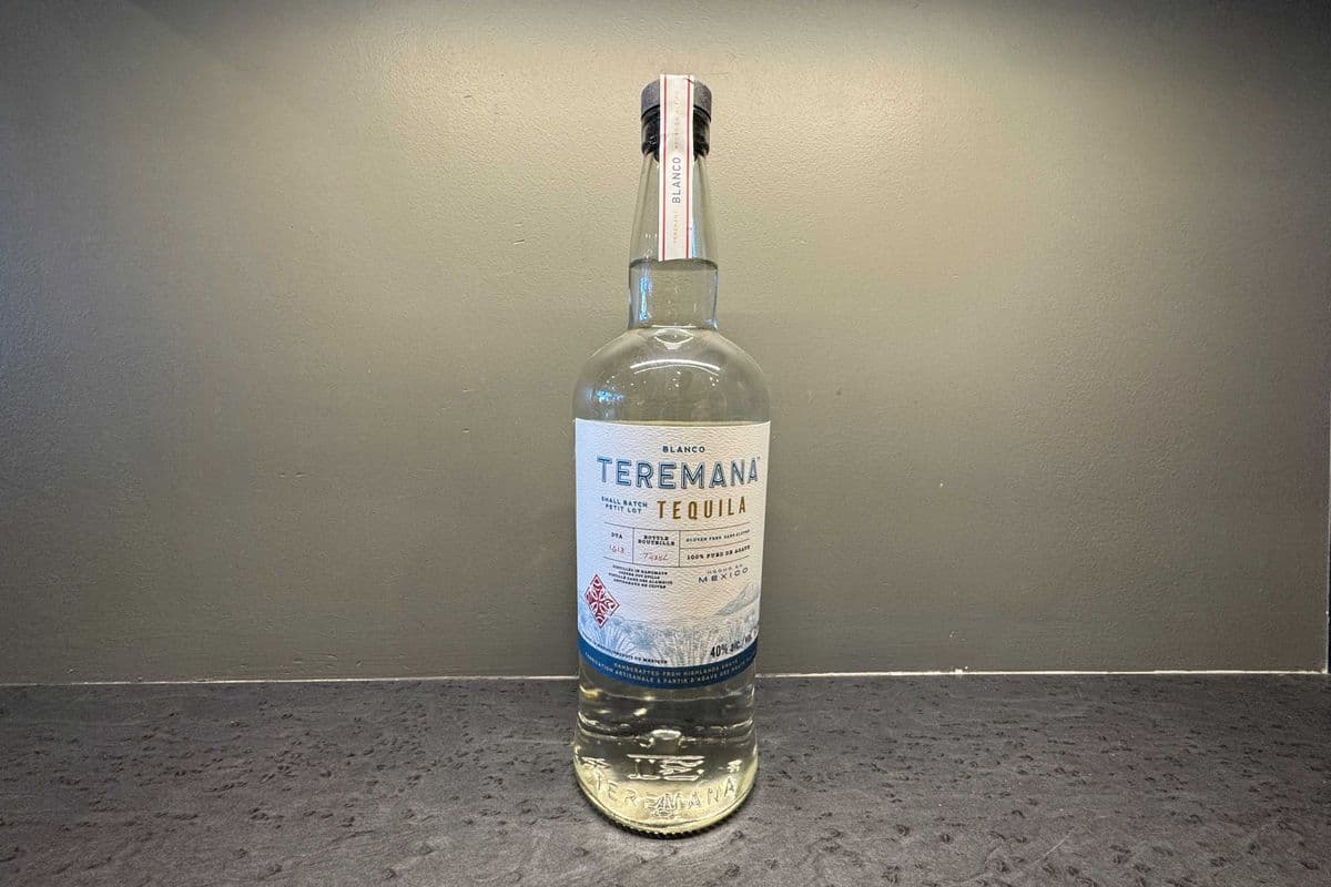 Teremana Blanco Tequila Bottle (1 x 750 ml)