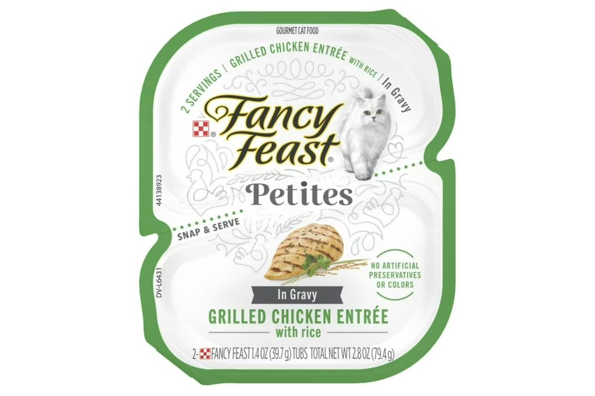 Fancy Feast Petites Grilled Chicken