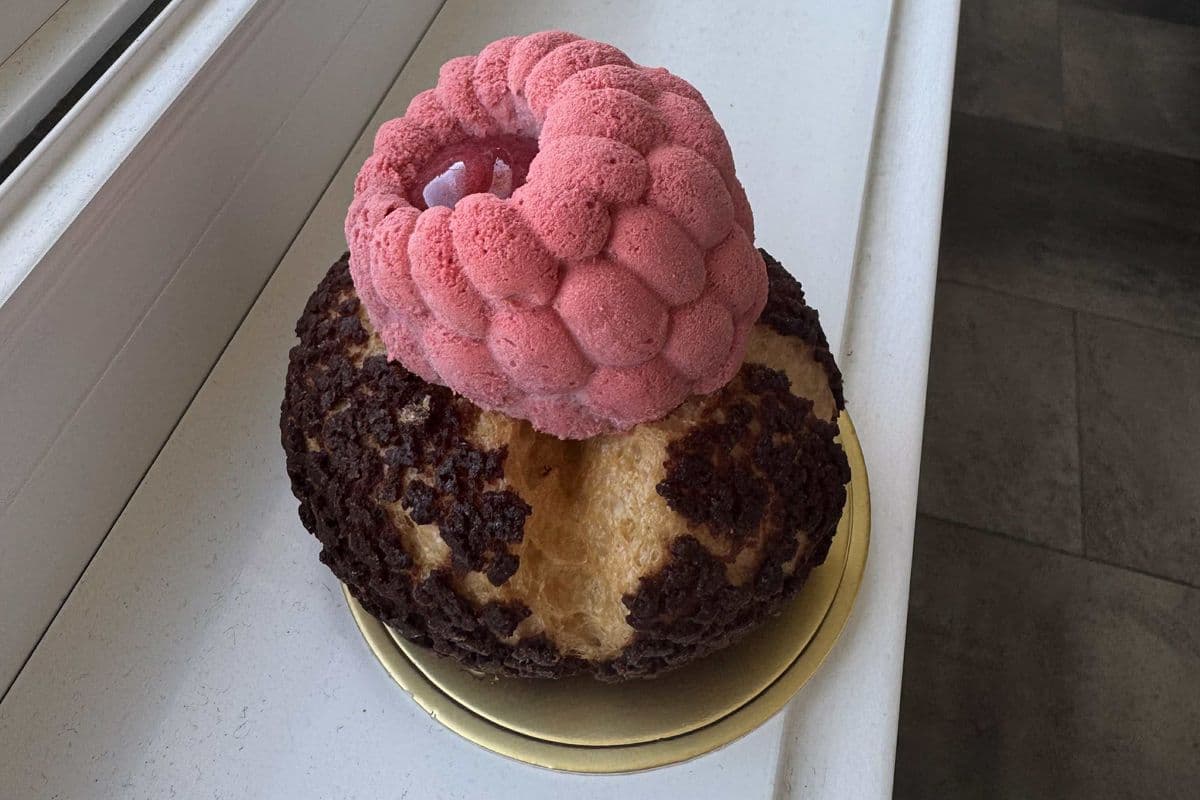 Earlgrey Raspberry Choux