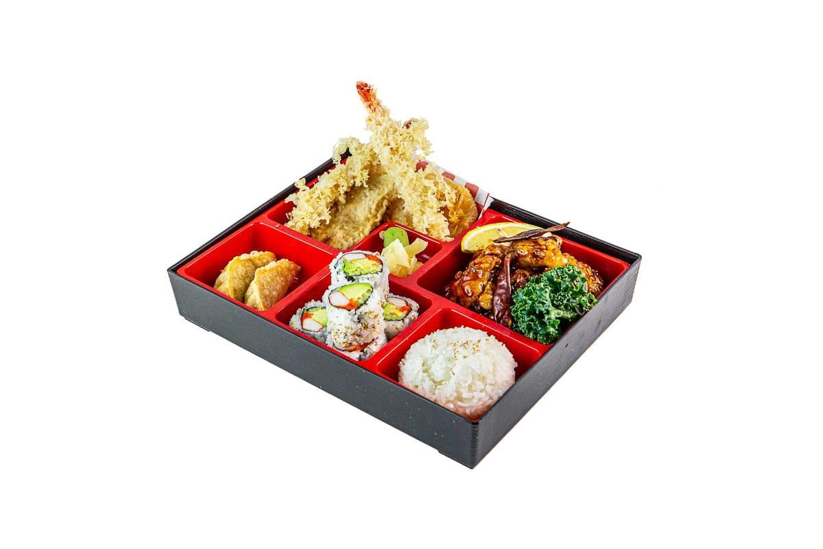 General Tso's Chicken Bento