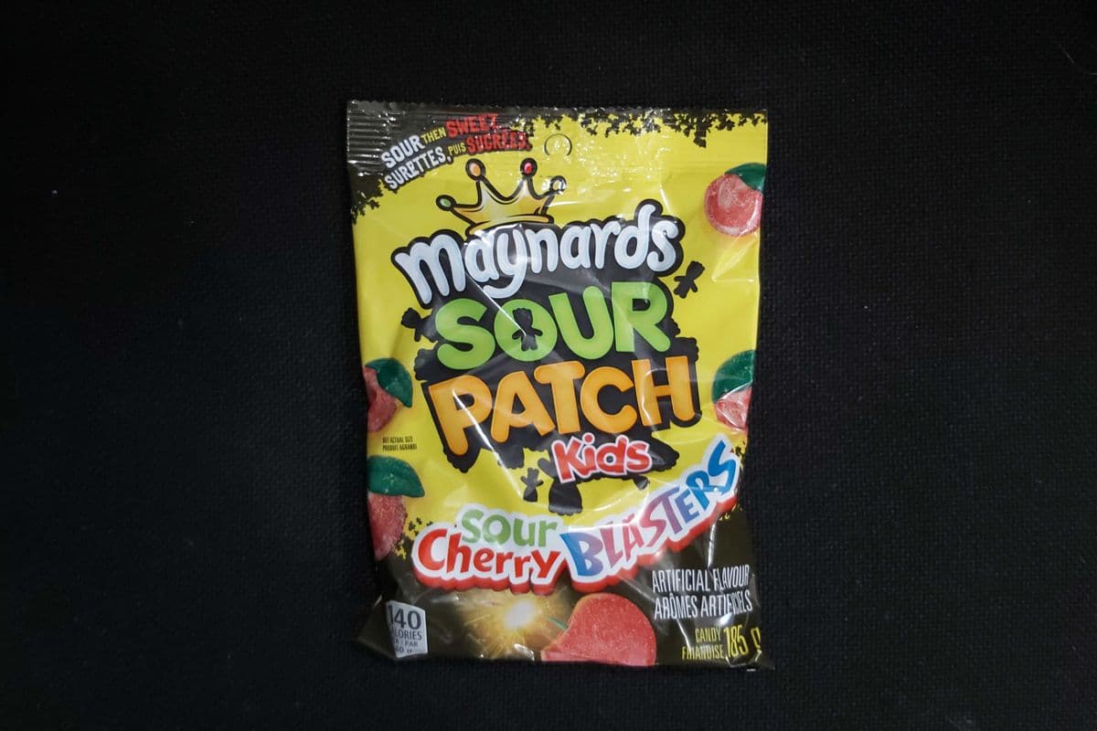 Maynards sour cherry blasters 185g