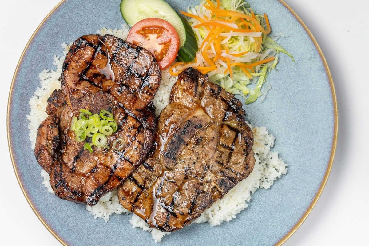 41. Grilled Pork Chop on Broken Rice (2 pcs)