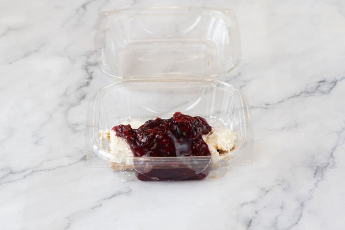 Cherry Cheesecake (1 slice)