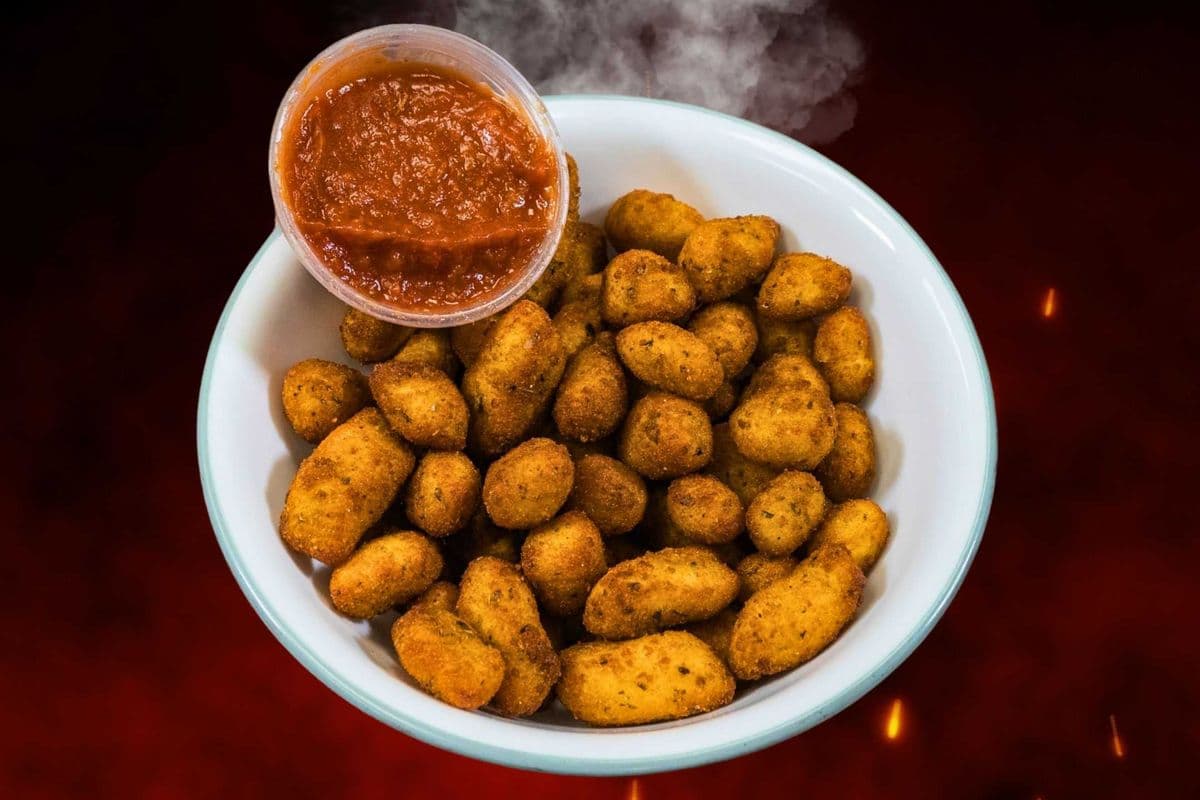 1/2 lb- PopCurds (900 Cal)