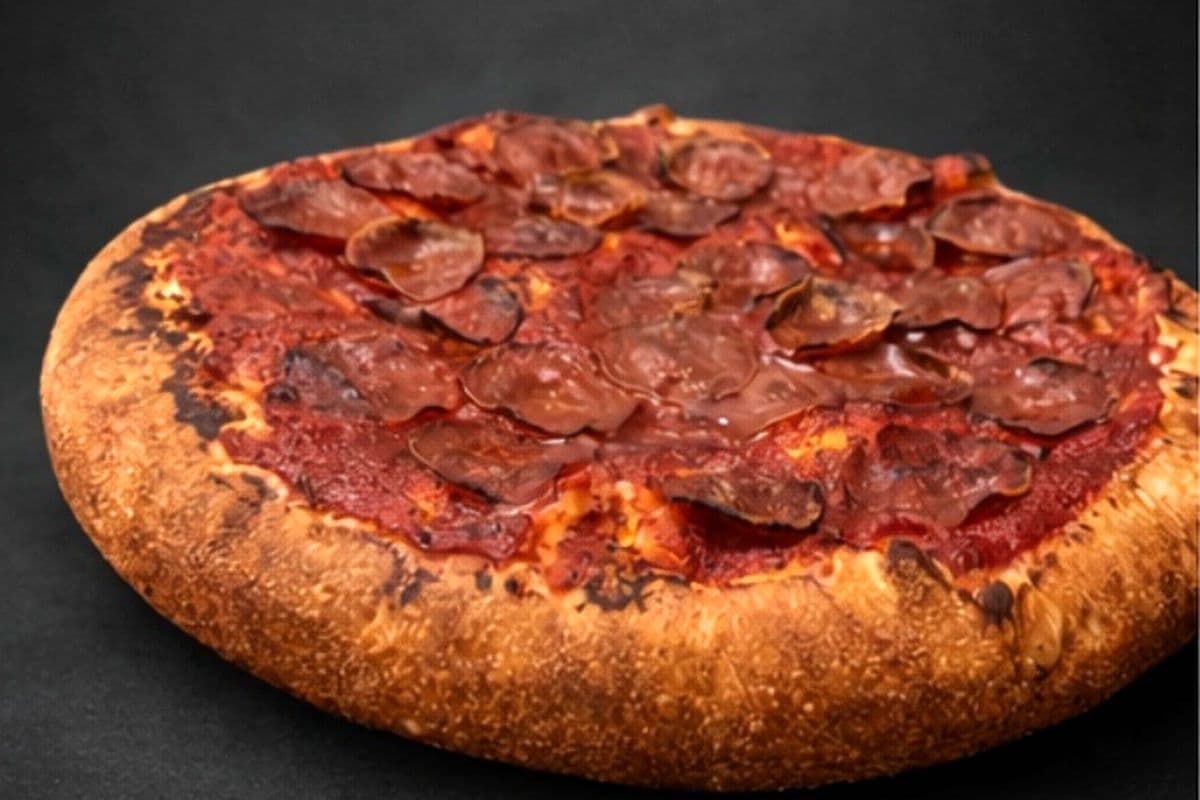Small Deepdish Pepperoni, Mushroom, Bacon