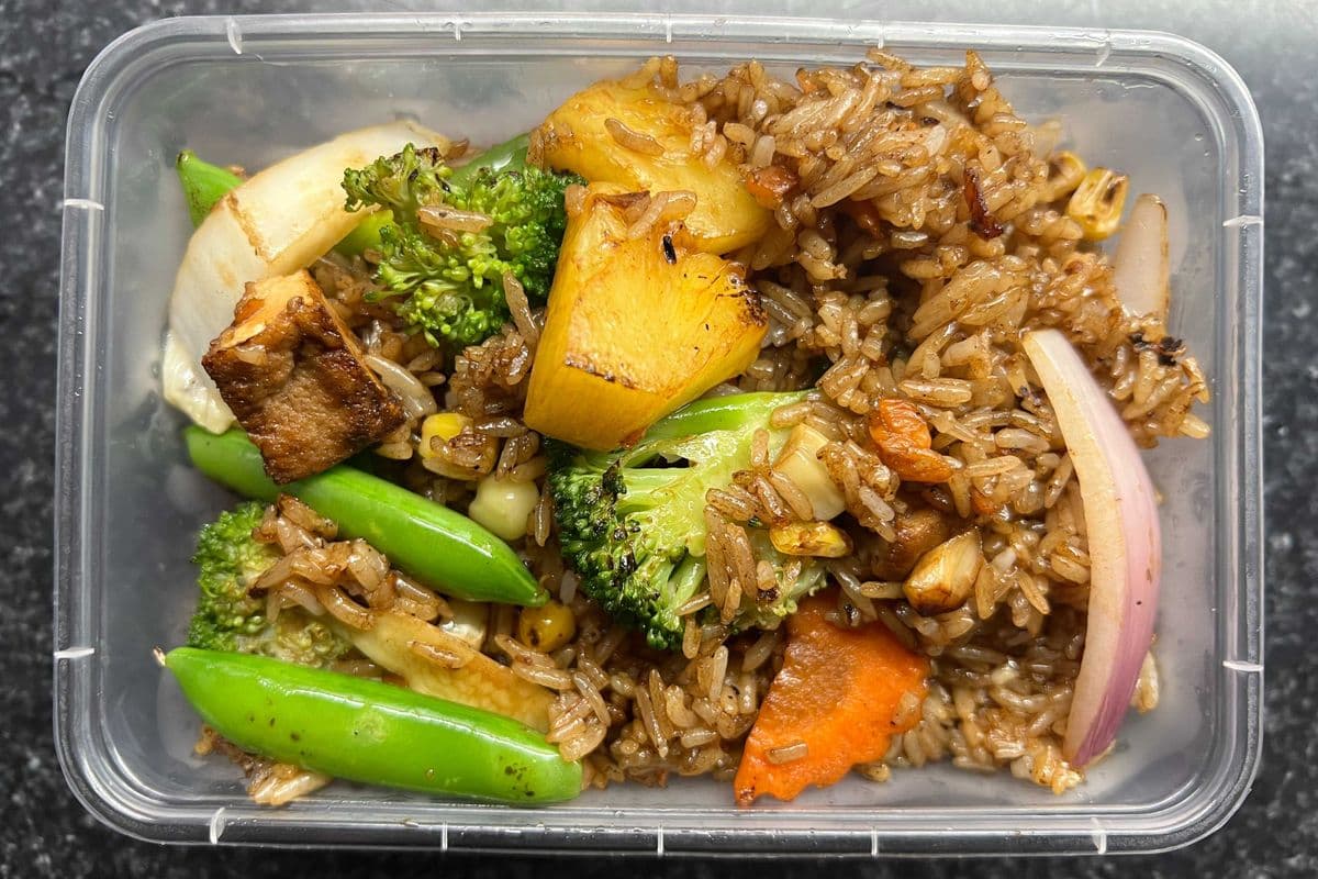 Khow Phad Sapparot-Jae (A.K.A. Tofu Pineapple Fried Rice) (Vegan) [REFRIGERATED, COLD]