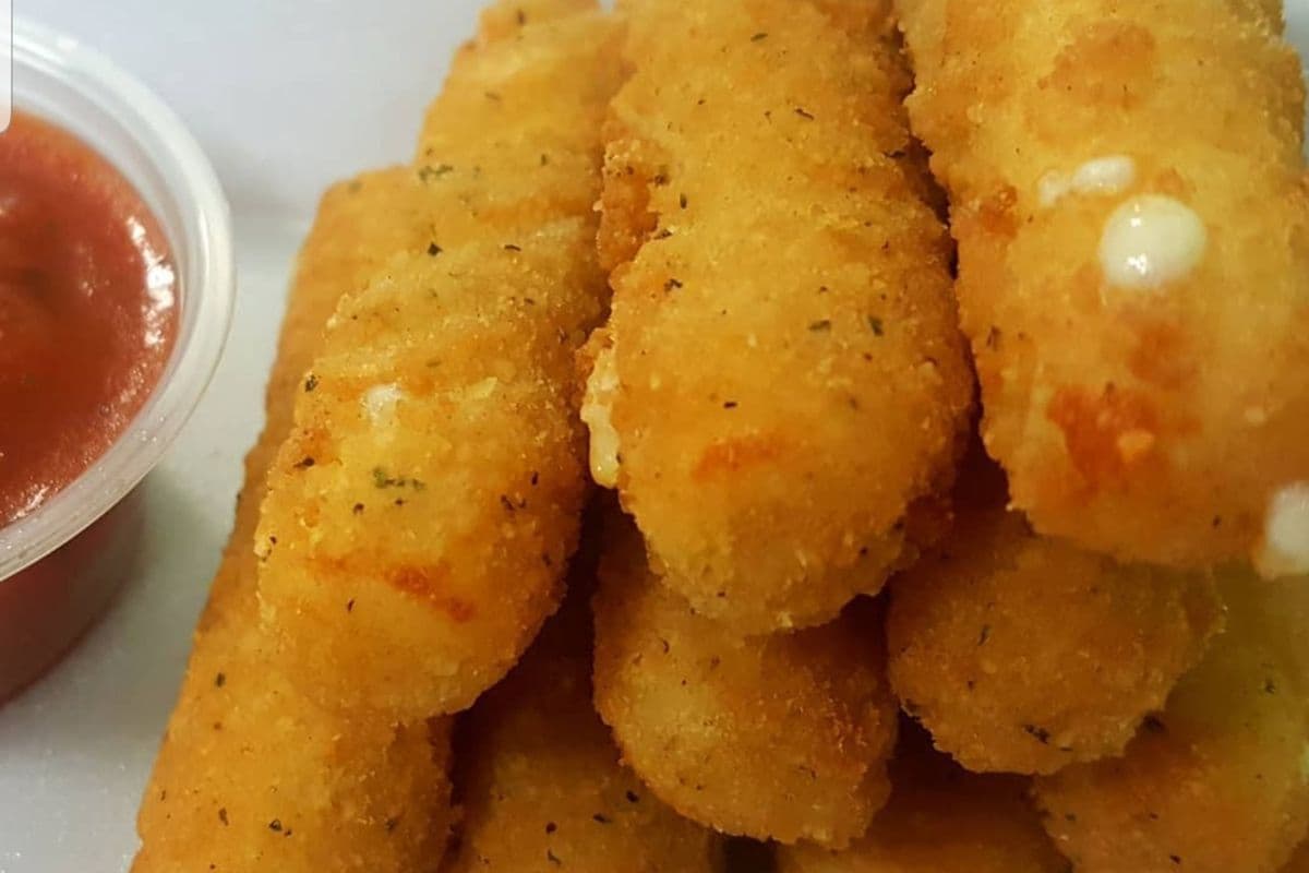 Breaded Mozzarella Sticks