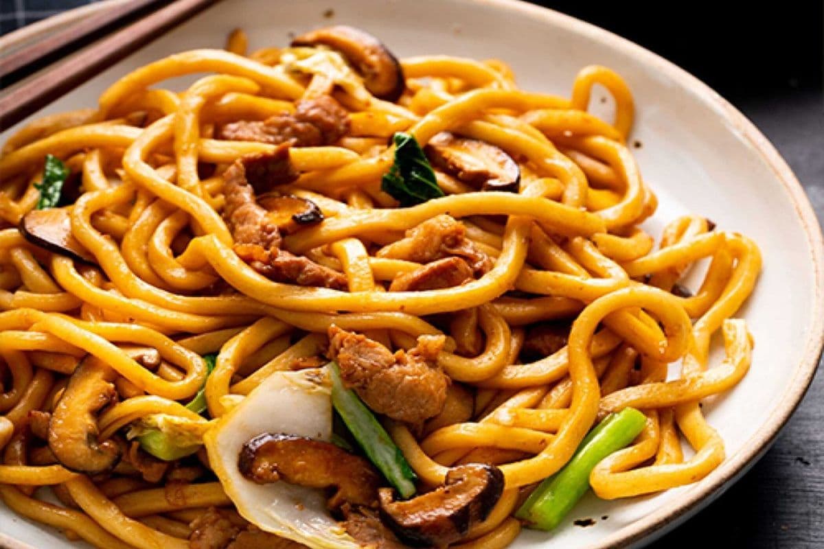 Shanghai Noodles(Chicken/Shrimp/Beef)