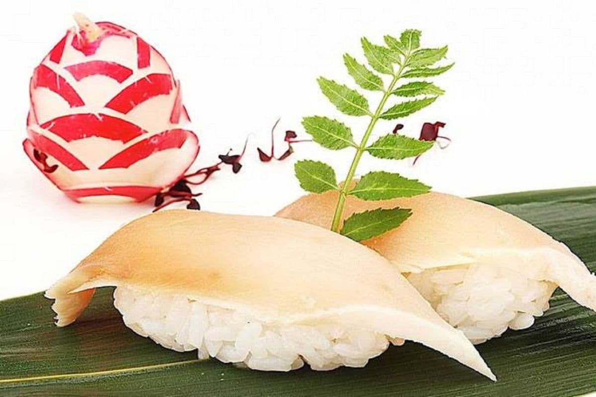 Butterfish Sushi (2pcs)t