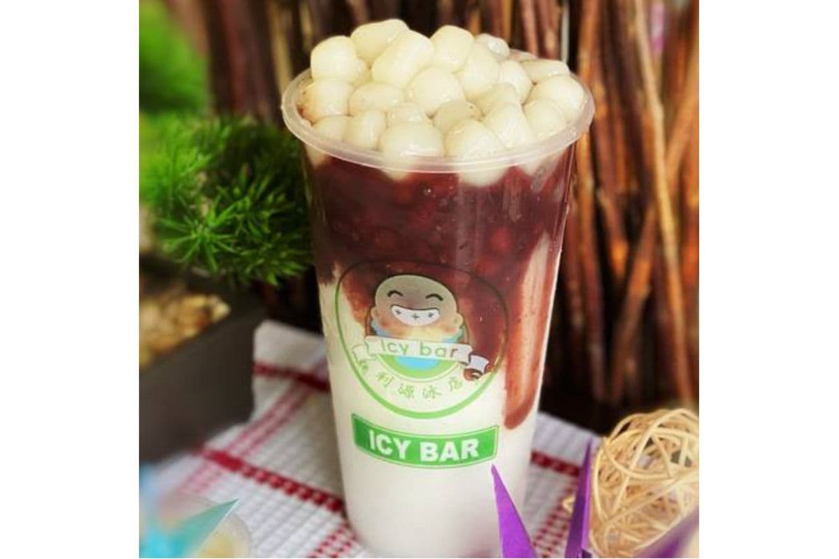 S11. Red Bean Mochi Icy 红豆汤丸冰