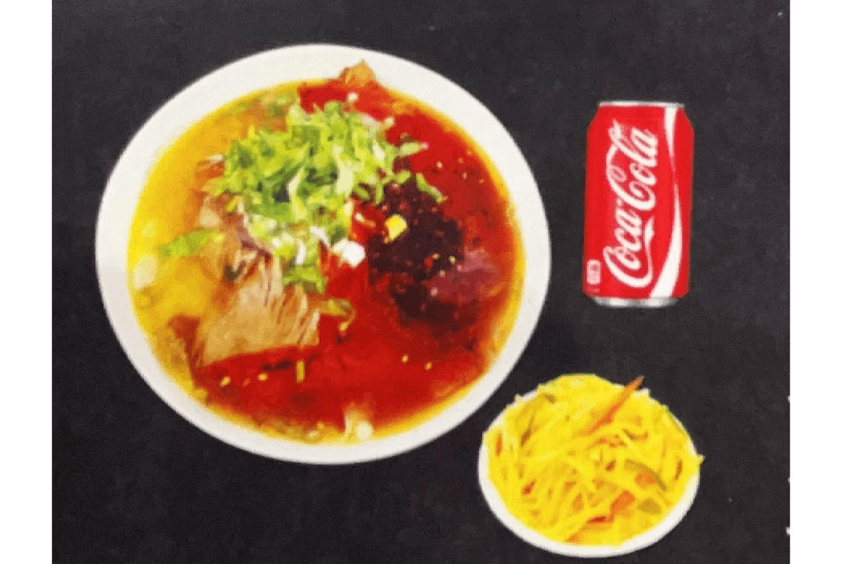 Package 2 套餐二 (Special Lanzhou Beef Noodles with 1 Spicy/sweet and sour shredded potato and 1 pop)