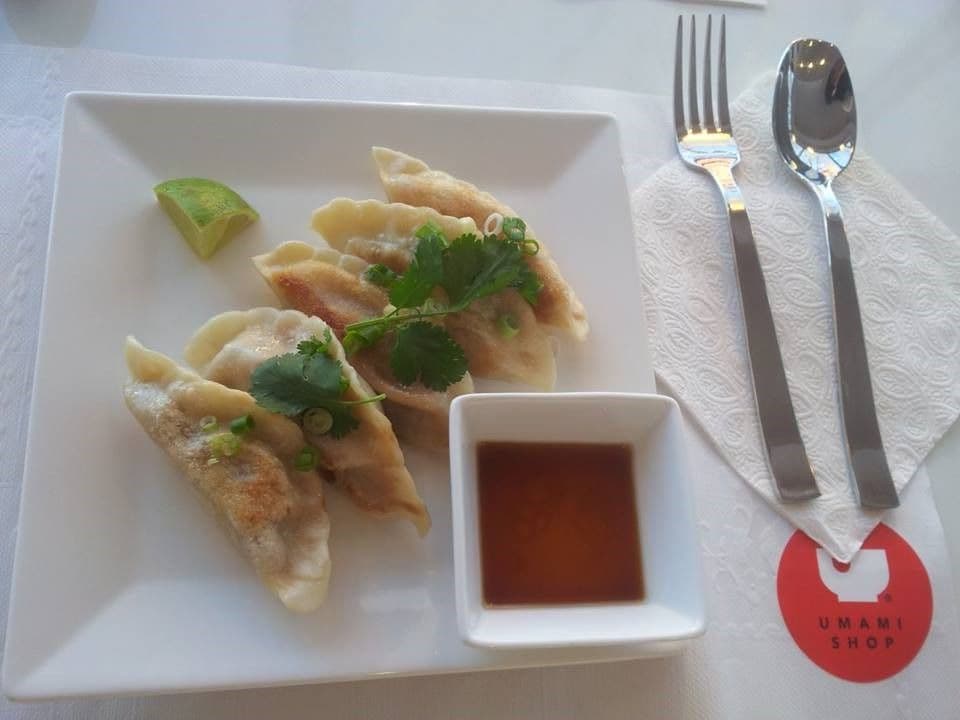 Pork Dumplings (6Pcs)