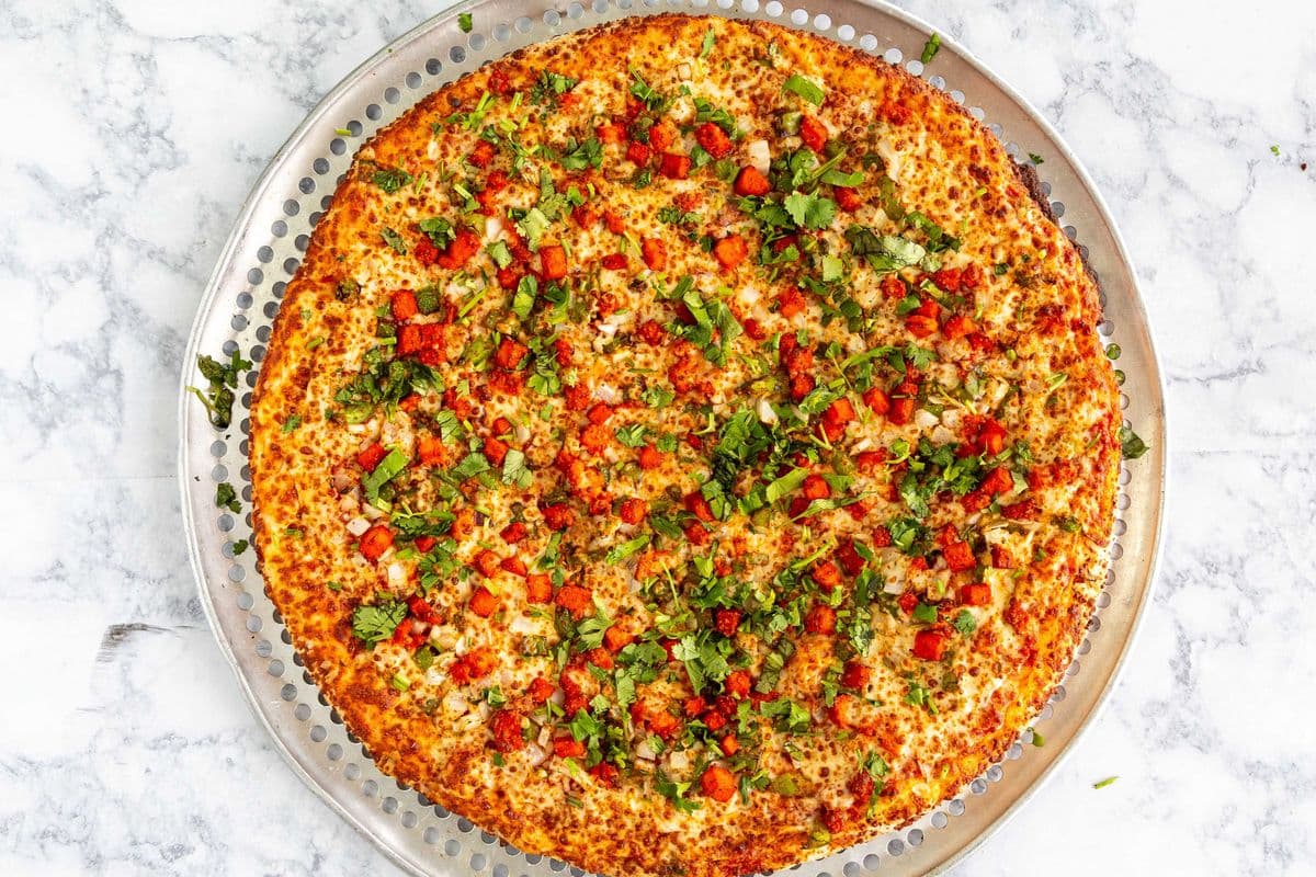 Medium Butter Chicken Pizza