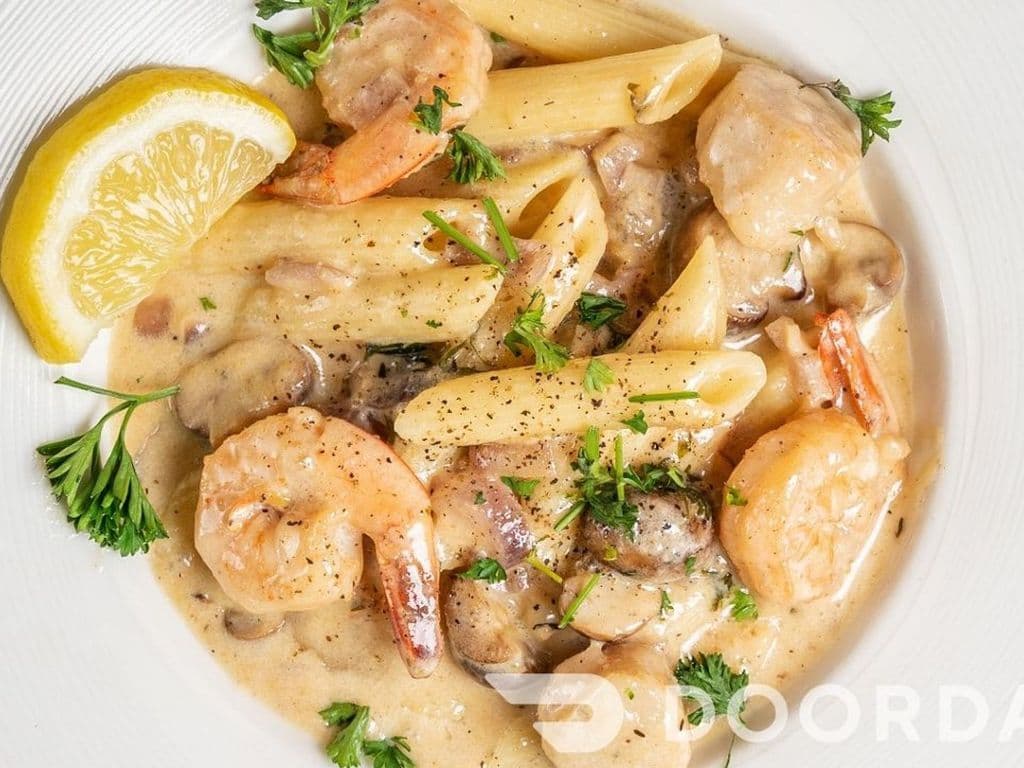 Prawns and Scallops Alfredo.