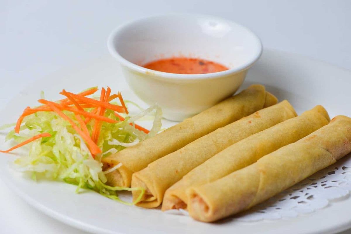 88. Deep-Fried Veggie Spring Rolls (4 pcs) - Cha Gio Chay