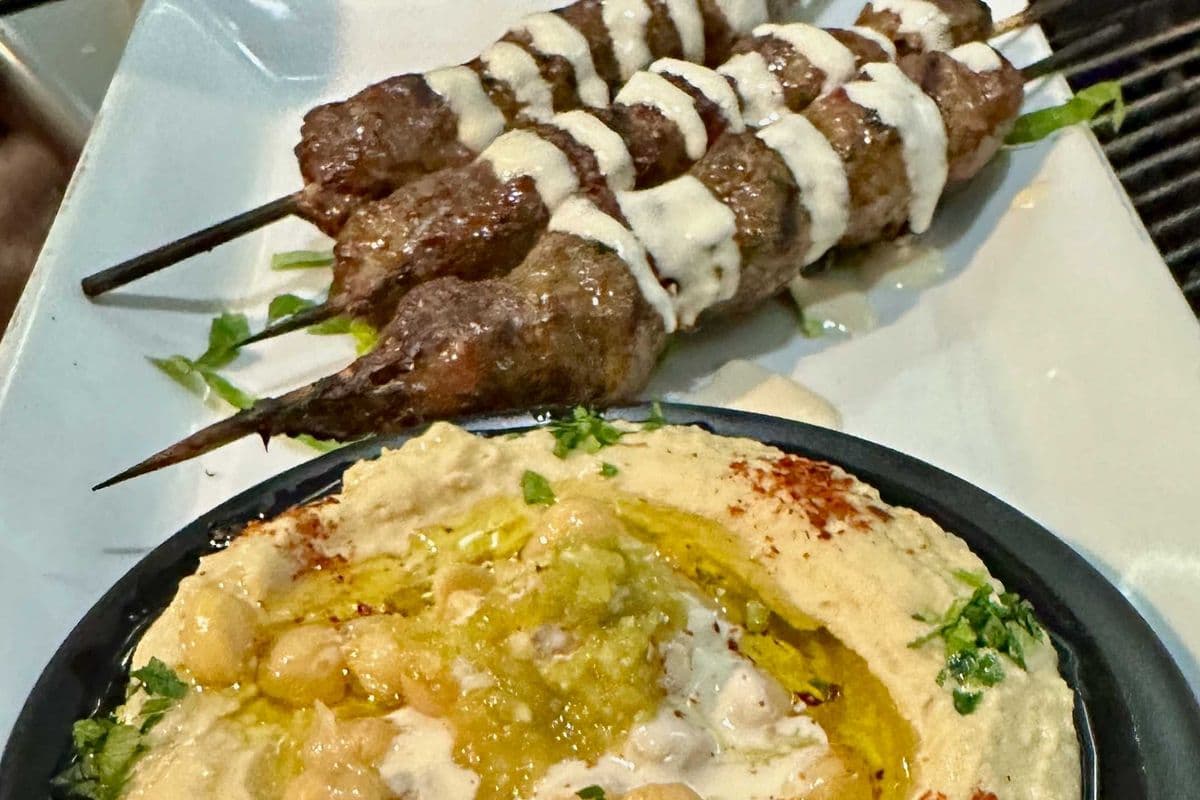 Lamb kebab with Humus