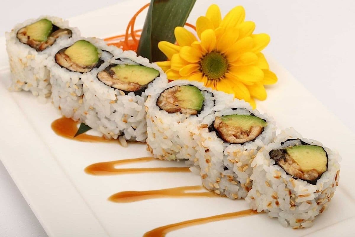 R11 Unagi Roll (6 pcs)