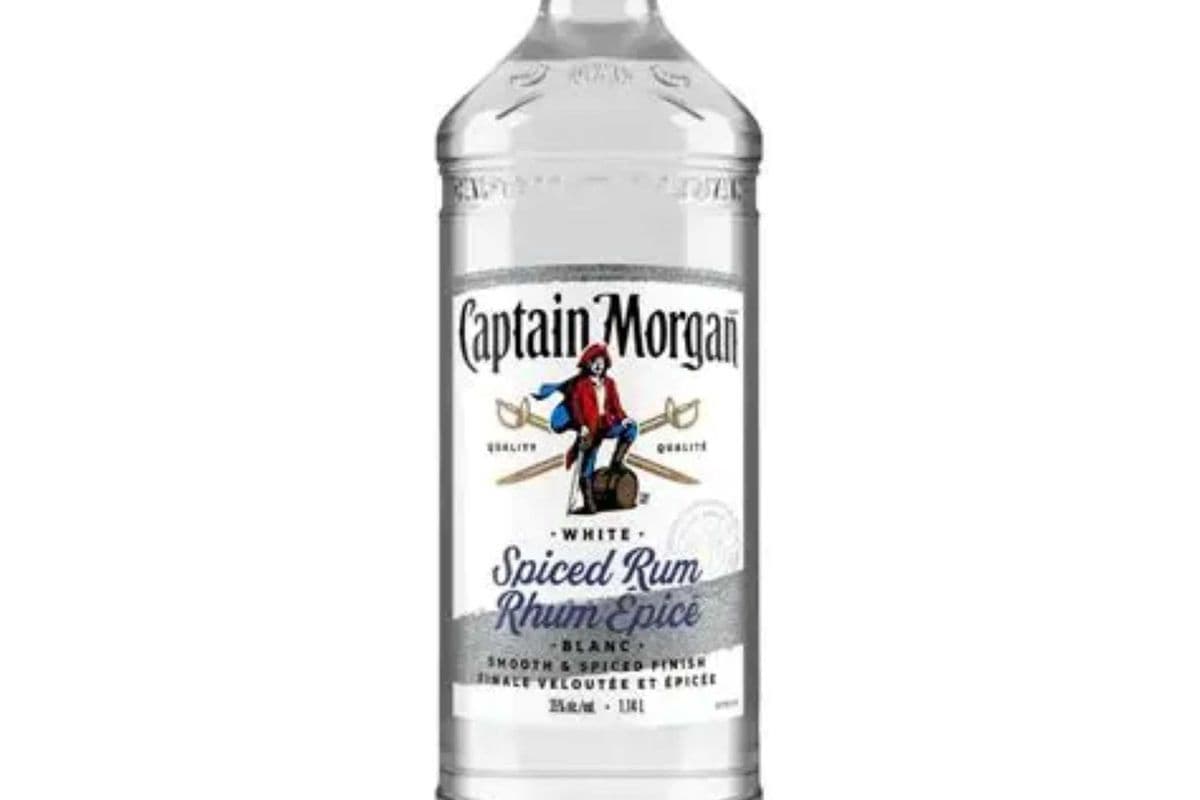 Captain Morgan White Spiced Rum - 750ml (1 x 750ml)