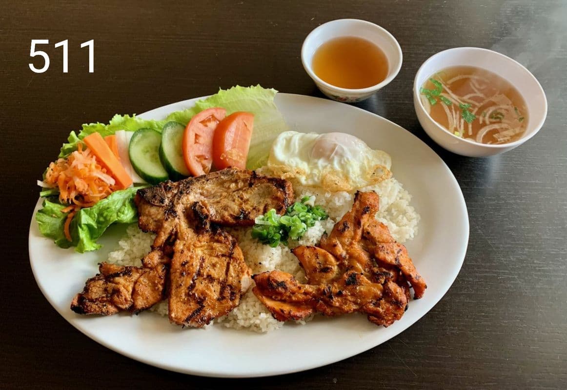 511. Com Tam Ga Nuong, Suon Nuong, Op-La