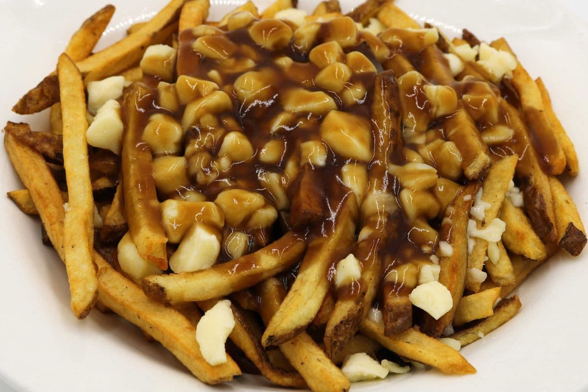 Large Poutine