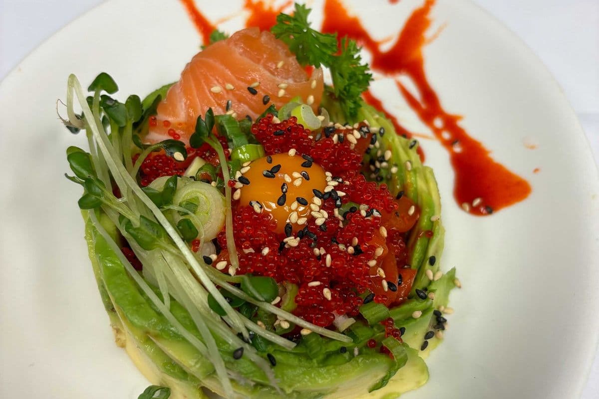 Salmon Avo Blossom