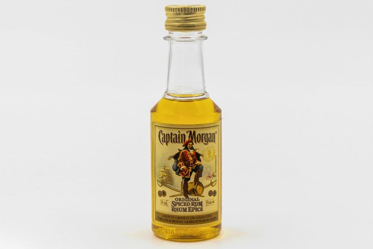 Captain Morgan Spiced Mini (1 x 50 ml)