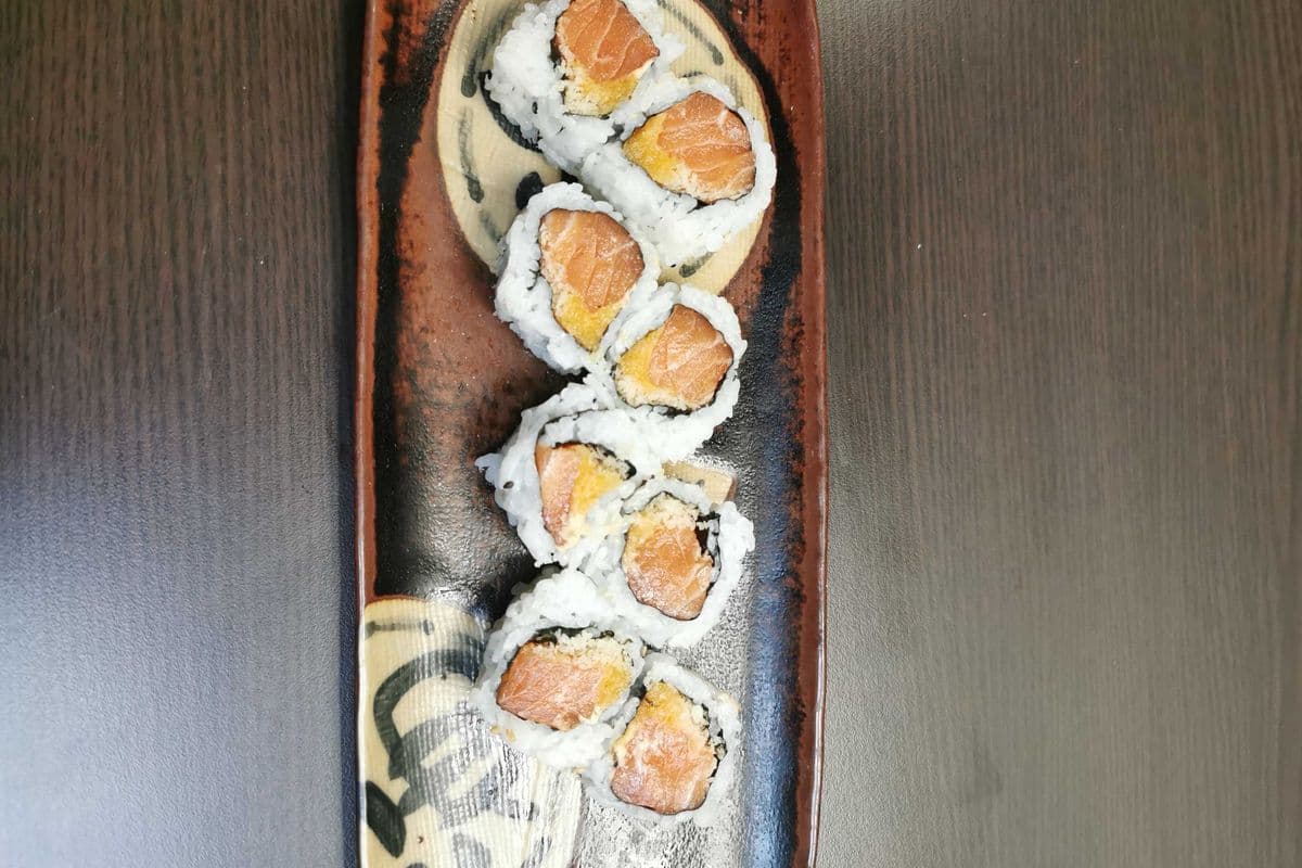 Spicy Salmon Roll