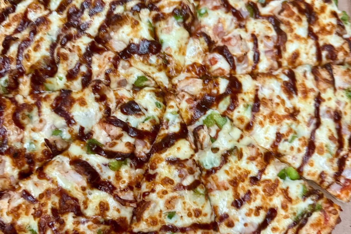 BBQ Chicken Pizza (Gluten-Friendly)