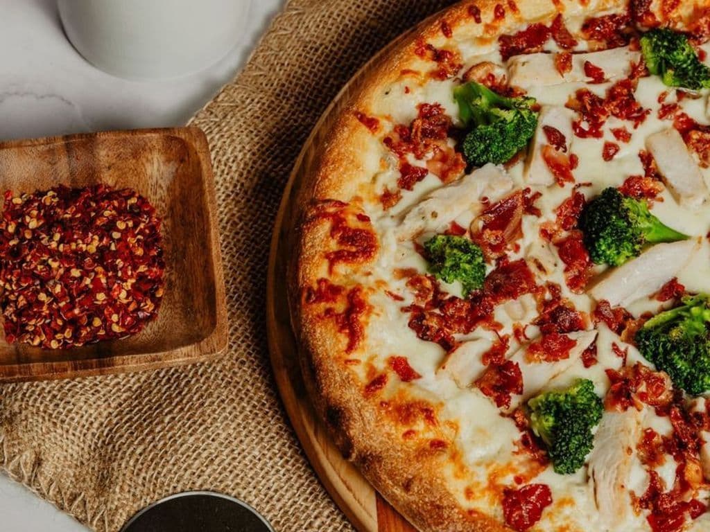 Pizza Poulet Alfredo / Chicken Alfredo Pizza