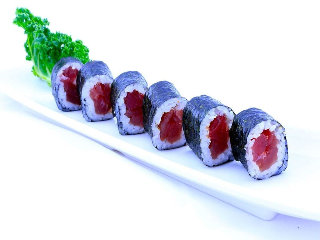 80.Tuna Roll