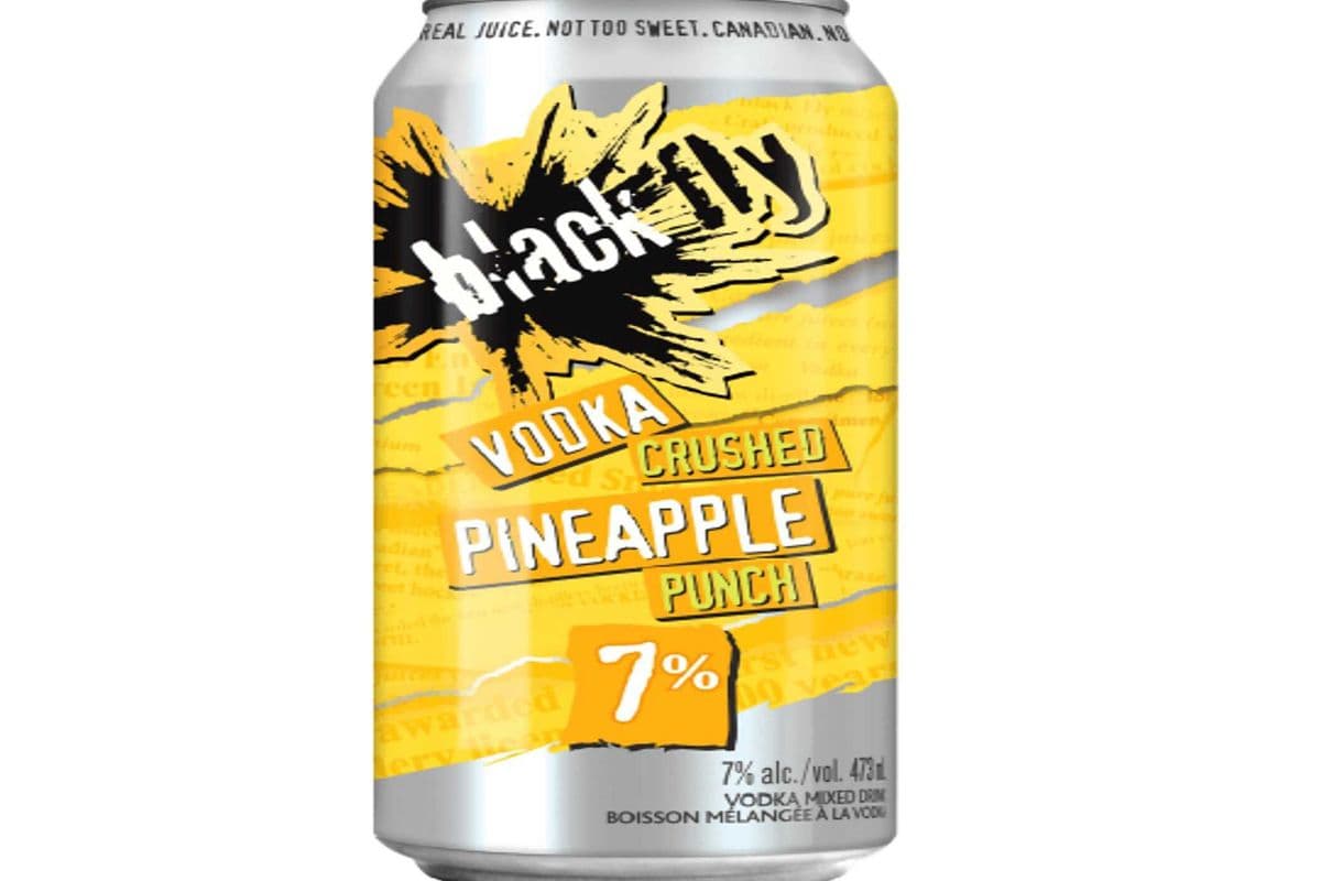 BLACK FLY VODKA CRUSHED PINEAPPLE PUNCH (4 x 473ML)