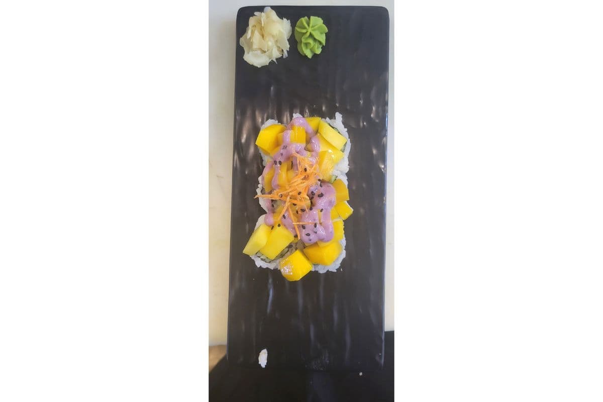Mango Prawn Roll