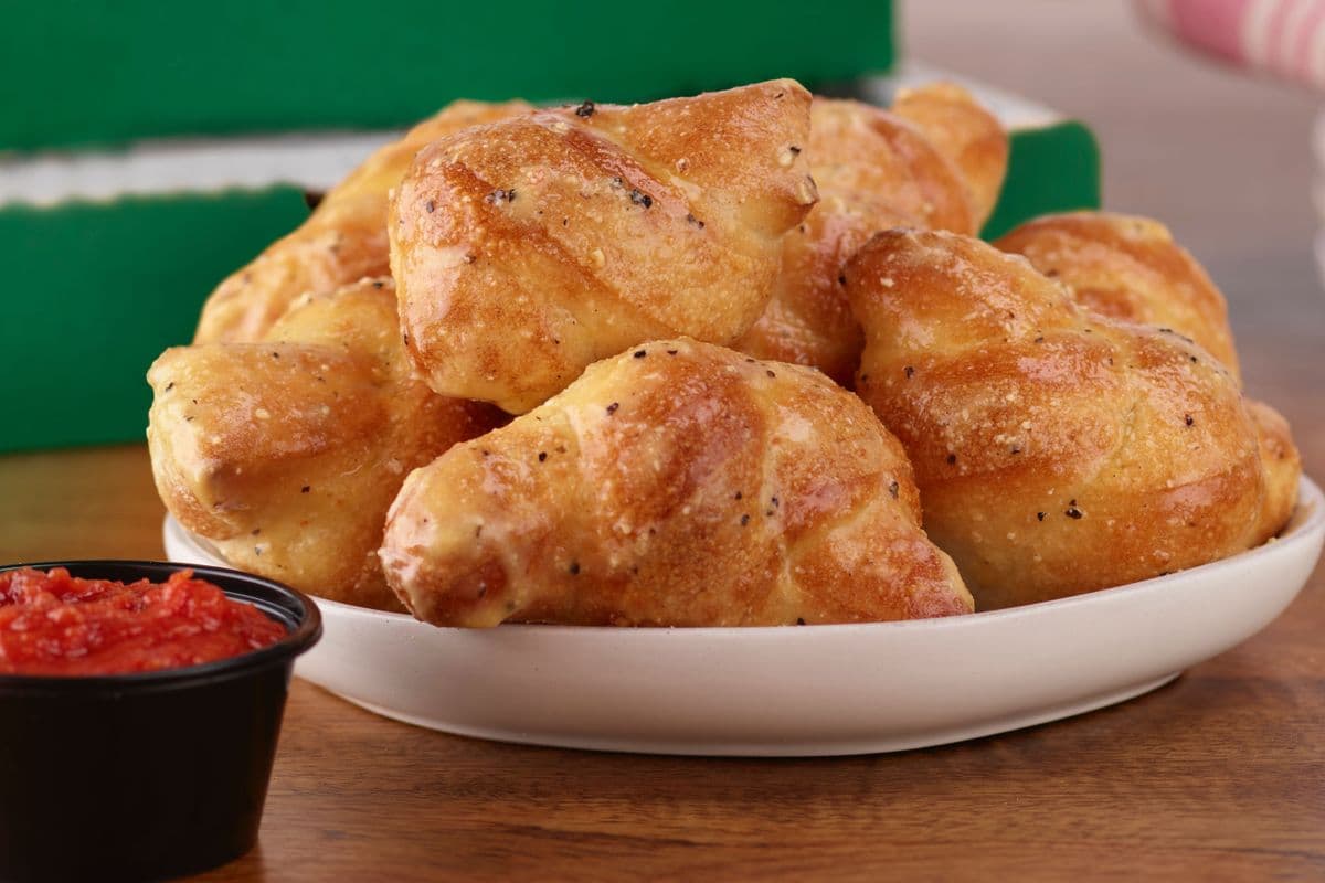 Garlic Knots