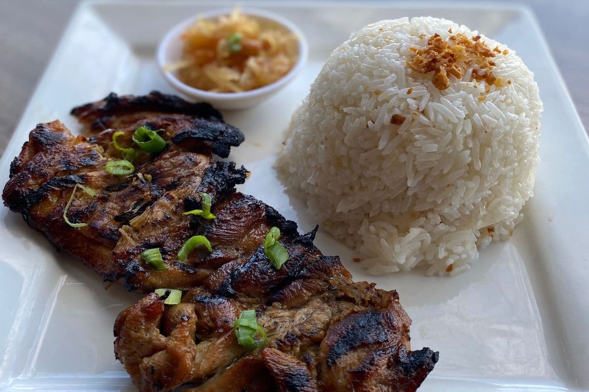 Grillen Lemongrass Chicken with garlic rice