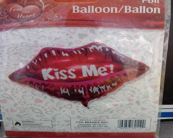 25" Leaps Foil Balloon - Kiss Me ( Leaps Shape)
