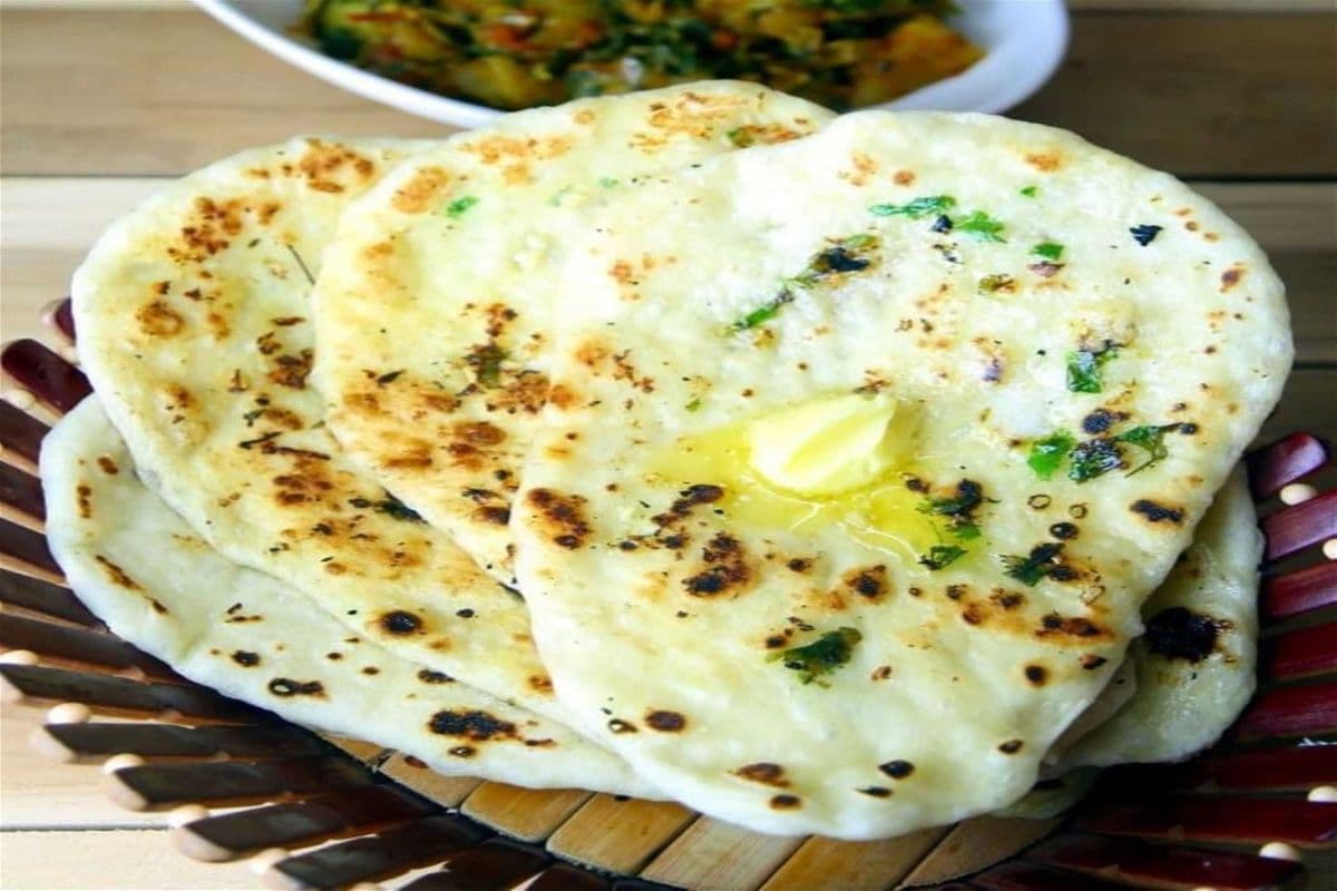 Butter Naan (1 pc)