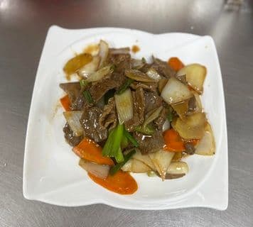 Beef with Ginger & Green Onion / 姜葱牛肉