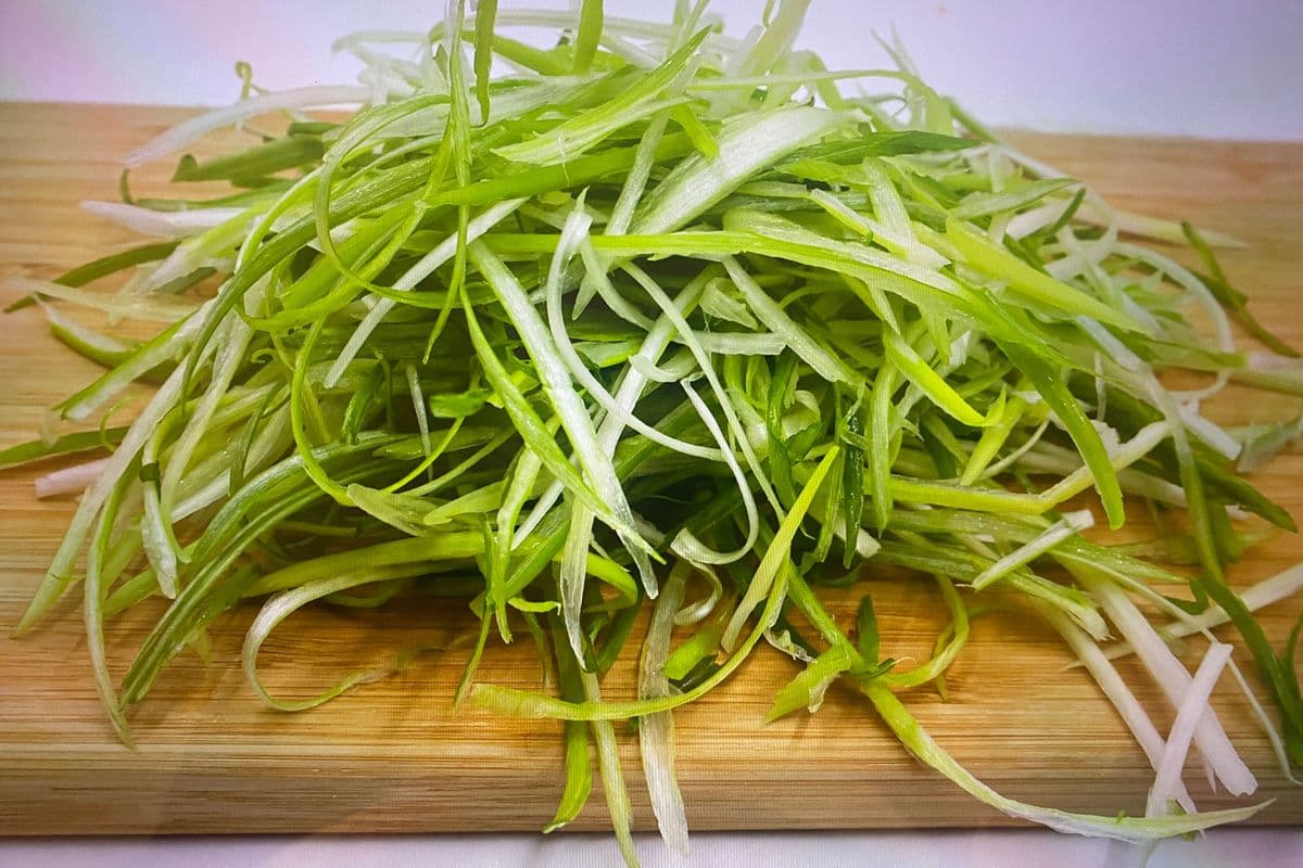 Sliced Green Onion + Korean Honey Mustard.