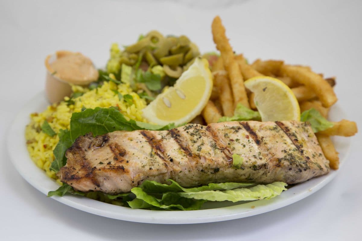 6. Plat de saumon / Salmon Plate