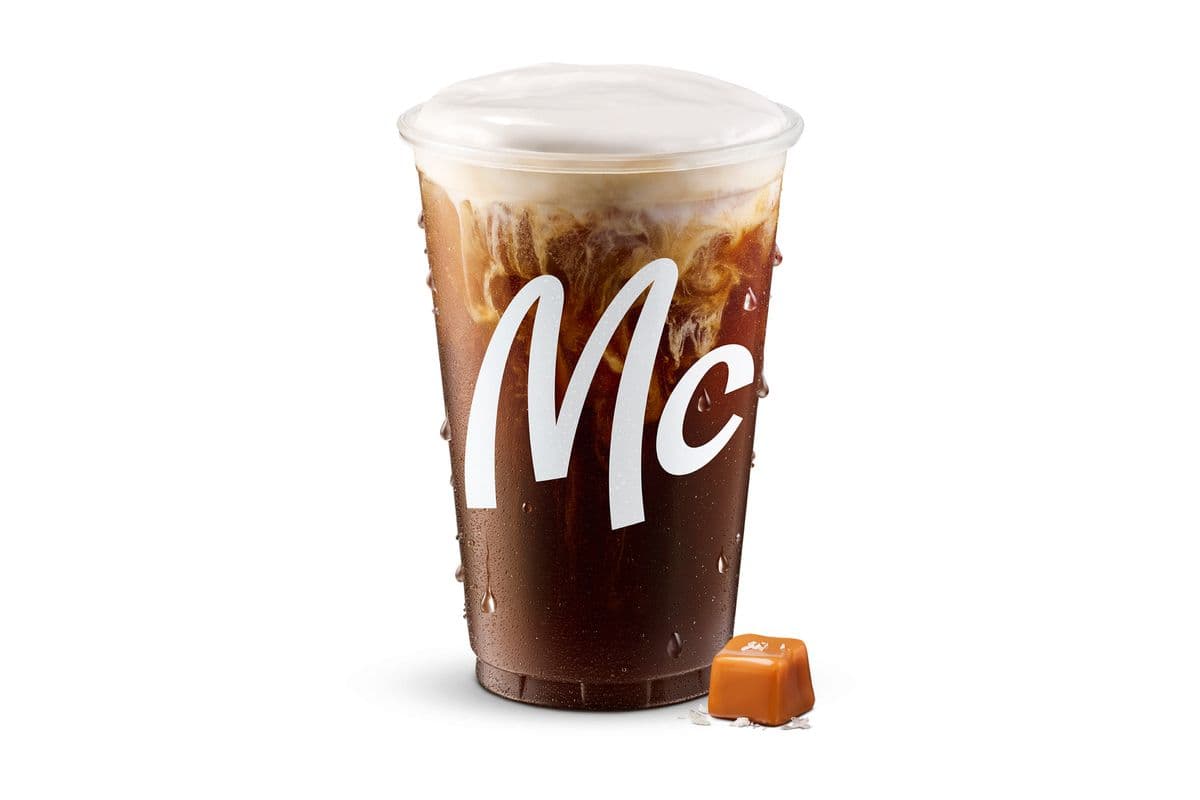 Café nuage glacé au caramel salé [190.0 Cal]
